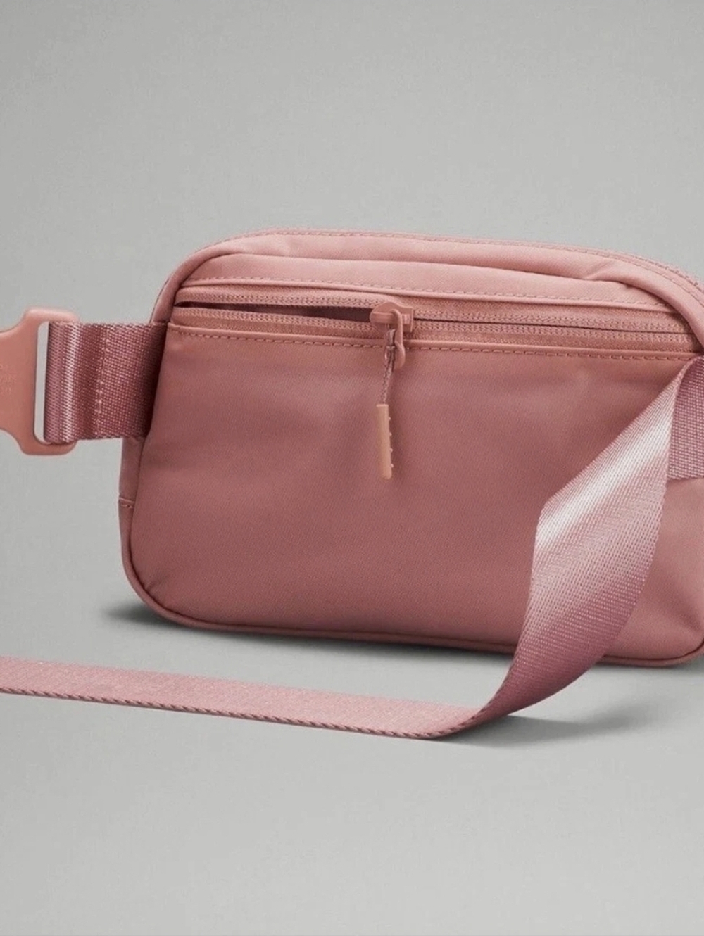 lululemon athletica Pink Crossbody/Waist Bag NEW WITH TAGS - Picture 3 of 8